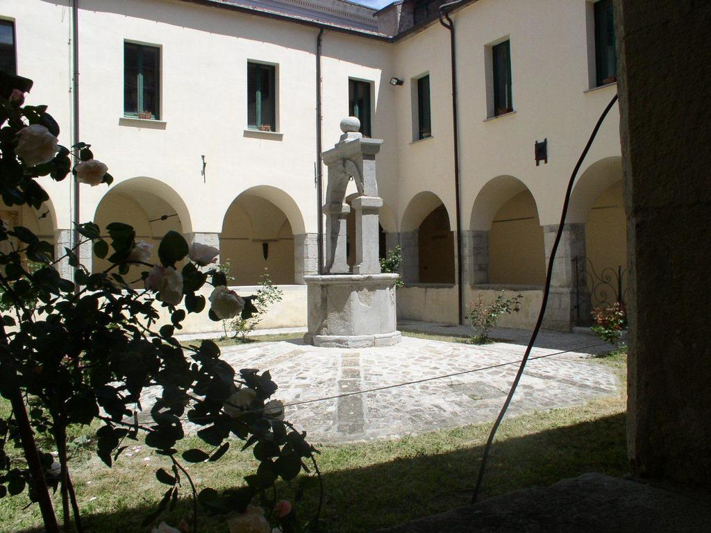 Borgo San Pietro Bed & Breakfast Agnone Dış mekan fotoğraf