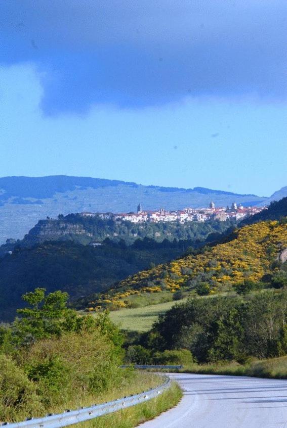 Borgo San Pietro Bed & Breakfast Agnone Dış mekan fotoğraf