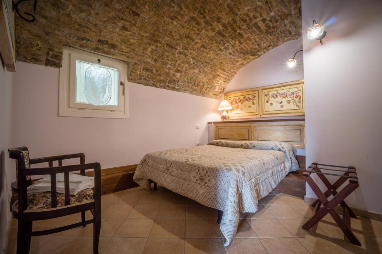 Borgo San Pietro Bed & Breakfast Agnone Dış mekan fotoğraf